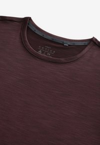 ACTIVE - REGULAR FIT - Basic T-shirt - burgundy red