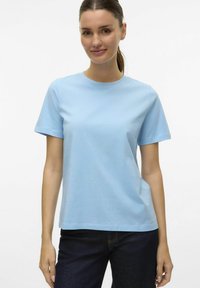 Vero Moda VMPAULINA - Paprasti marškinėliai - airy blue