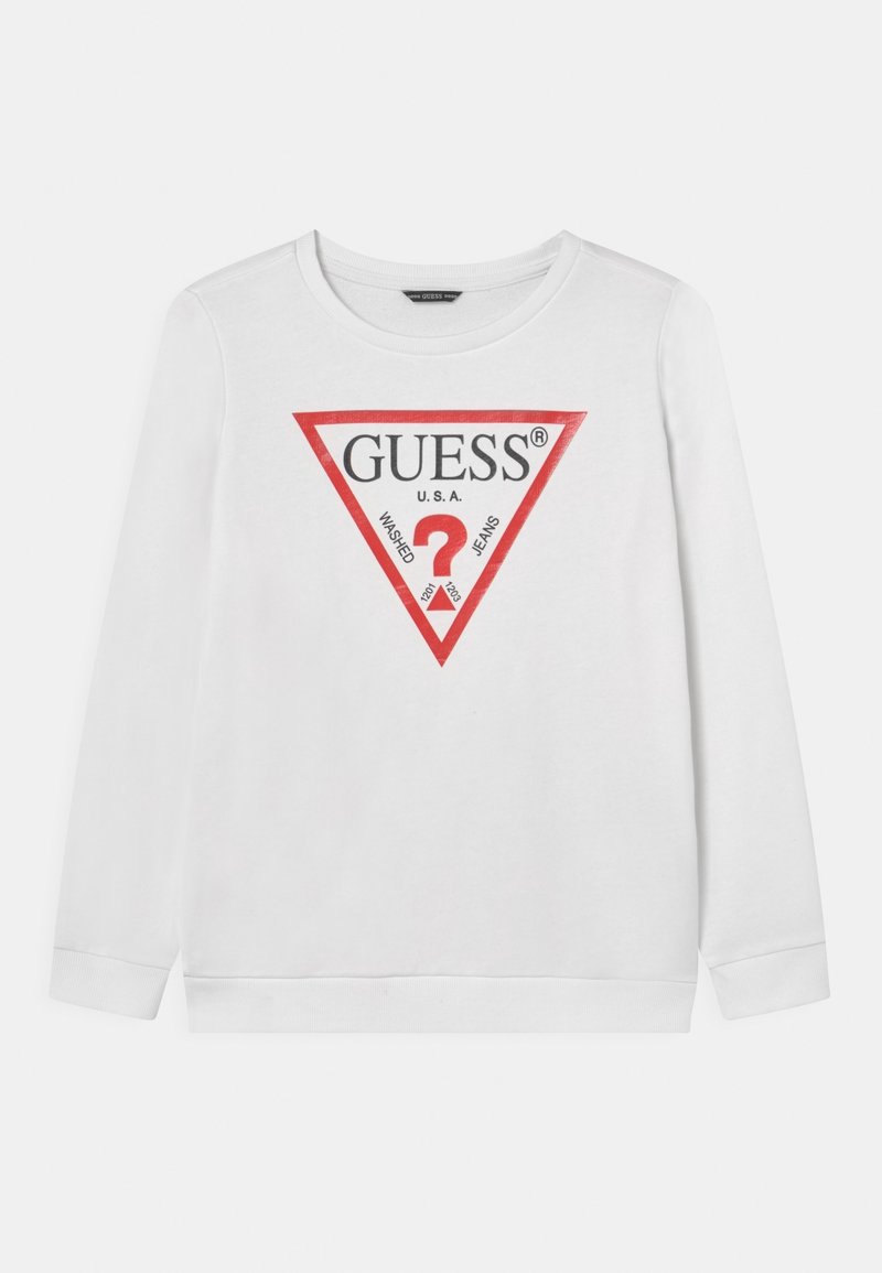 Sweat-shirt blanc à manches longues, col rond, avec un logo triangulaire rouge comportant les textes "GUESS" et "WASHED JEANS". Texture de tissu lisse.