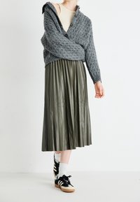 Vero Moda Cardigan - mottled grey