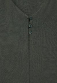 Cecil V-NECK  - Jednoduché tričko - grün