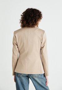 VILA VISAGA - Blejzr - silver mink