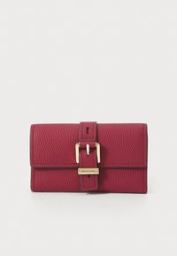 Unselected, mulberry