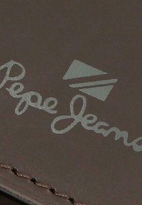Pepe Jeans STAPLE - Monedero - brown