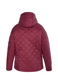 Burgundy, vuorattu takki, jossa on huppu. Ominaisuuksiin kuuluvat timanttikuvio, pitkät hihat ja pyöristetty helma. Sileä, kevyt kankaan rakenne.