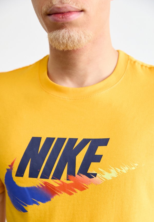 TEE - Print T-shirt - university gold4