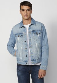 COWBOY  - Giacca di jeans - azul cl   light blue