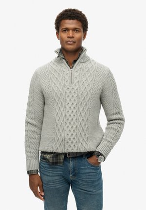 - Sweter