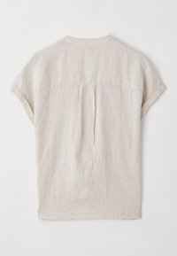 Thumbnail Image 10