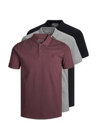 Trois polos : bordeaux, gris et noir. Manches courtes, couleurs unies, cols côtelés et détail de logo sur la poche gauche. Tissu en coton mélangé.