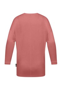 Weiches, leichtes Langarmshirt in altrosafarben, mit lockerer Passform, fallenden Schultern und geradem Saum. Etikett auf der linken Seite sichtbar.
