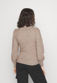 Vero Moda Maternity Stickad tröja - light brown