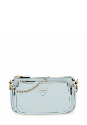 Borsa crossbody blu chiaro con finitura texture, caratterizzata da un accento in catena color oro e un logo triangolare sul davanti. Due scomparti con zip.