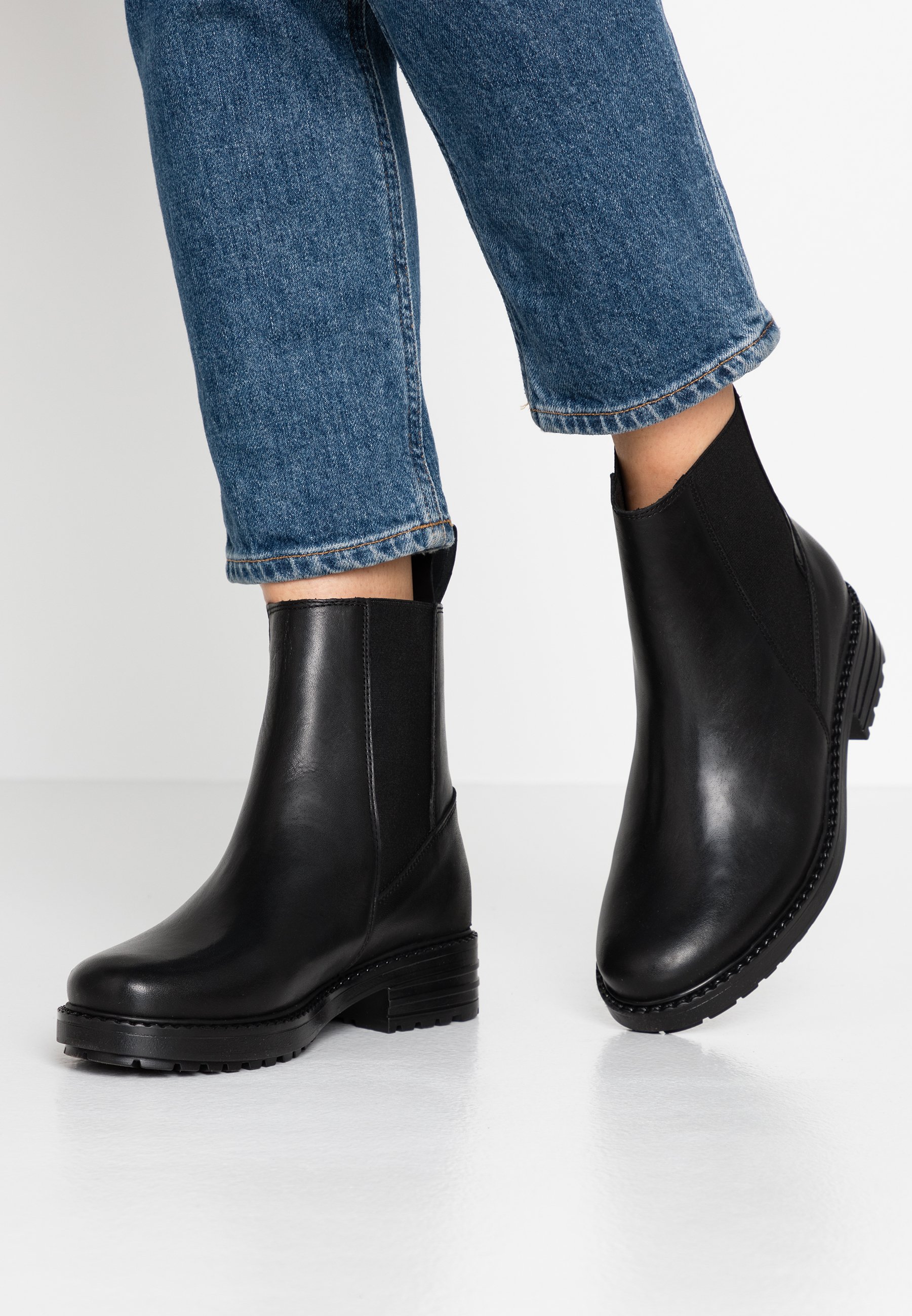 GLADYS Korte laarzen black GLADYS Korte laarzen black