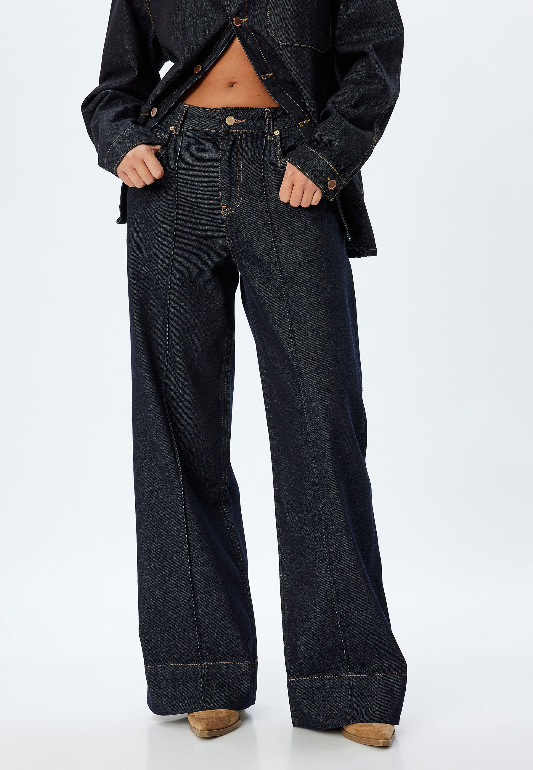 ■LOW CLASSIC■ WIDELEG JEANSDARK BLUE LC251PT24DU 25283598_55551924_600.jpg