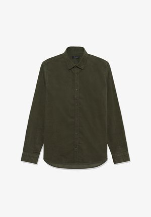 Olivno zeleni srajčni zgornji del z dolgimi rokavi, izdelan iz nežne tkanine, z klasičnim ovratnikom, sprednjimi gumbi in ukrivljenim spodnjim robom.