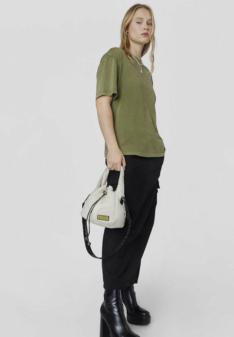 Tous BOMBONERA TOUS CAROL SOFT - Bolso de mano - beige