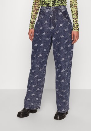 Jaded London BAGGY FIT EMBOSSED LOGO - Jean boyfriend - blue