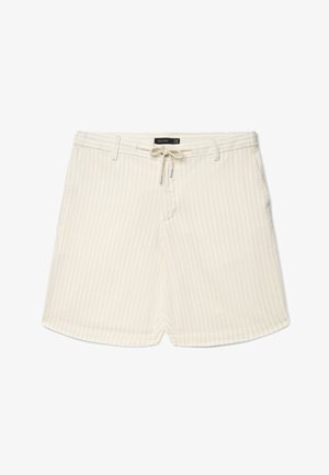 Beige Shorts mit dezenten weißen vertikalen Streifen, Gürtelschlaufen, Seitentaschen und einem vorderen Kordelzug mit Metallenden.