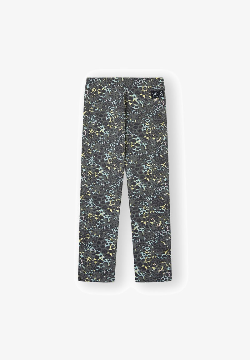 Leggings con una base gris y un estampado de leopardo multicolor en azul y amarillo. Fabricados en tejido elástico, con una textura suave.