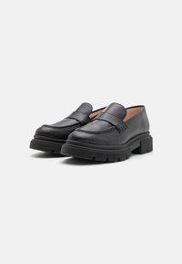 bStore Našuchovačky - black shiny