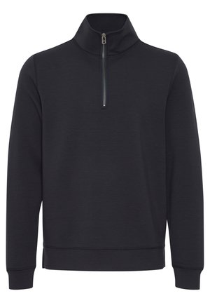 Donkergrijze pullover met een hoge kraag en een kwart rits. Zachte textuur, lange mouwen en elastische manchet- en onderrand. Eenvoudig ontwerp, zonder patronen.