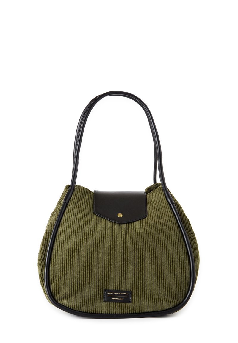 Olijfgroene corduroy tas met zwarte leren accenten, ronde vorm, dubbele zwarte schouderriemen en een voorklep met een messing drukknop.