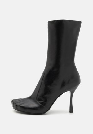 Jeffrey Campbell VISIONARY - Korolliset saappaat - black