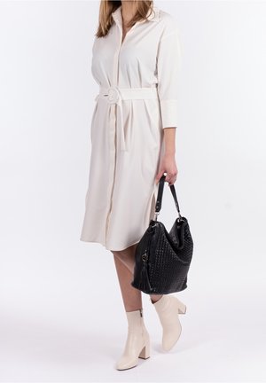 Tamaris, Handbag - black