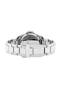 Sudraba nerūsējošā tērauda pulkstenis ar posmu aproci, apaļu korpusu un detalizētu aizmuguri, kas rāda 10 ATM ūdensizturību. Drošs sprādzes dizains.