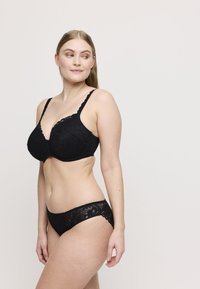 PrimaDonna Slip - black