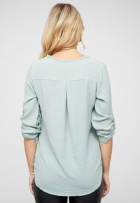 Cloud 5ive MIT TURN-UP-ÄRMELN UND ZIPPER - Bluza - green