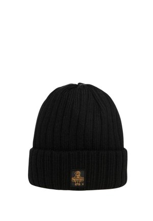 Berretto lavorato a maglia nero con una texture a coste e il bordo ripiegato. Presenta un'etichetta logata quadrata con un grafico di un cane in oro e nero.