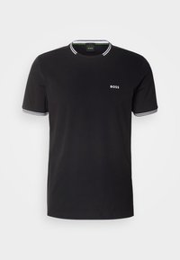T-shirt noir à manches courtes avec doubles bandes blanches sur le col et les manches, petit logo blanc "BOSS" sur le côté gauche de la poitrine.