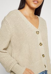 GAP Strickjacke - beige