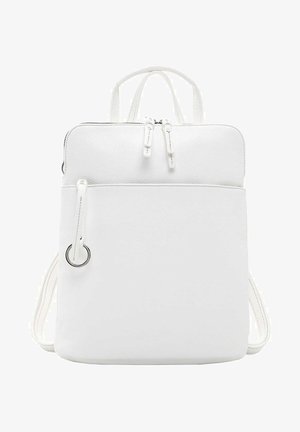 Balts sintētiskais ādas mugursomas ar diviem rāvējslēdzējiem, priekšējo kabatu ar gredzenu akcentu un regulējamām polsterētām siksnām. Gluda tekstūra.