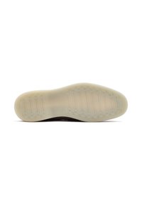 Semelle de chaussure en caoutchouc, beige clair avec des rainures horizontales et verticales pour une meilleure adhérence. Bout arrondi et bords lisses. Texture subtile sur la surface.
