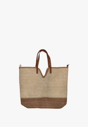 Grande borsa a rete di paglia con manici in pelle marrone. Presenta una palette di colori neutri con un motivo testurizzato e un'apertura a forma di V.