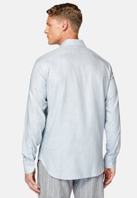 Boggi Milano REGULAR FIT - Camicia - light blue