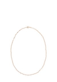 Guldtonet metal kædehalskæde med ovale led, der har en låseanordning. Glat overflade og jævn finish i hele designet.