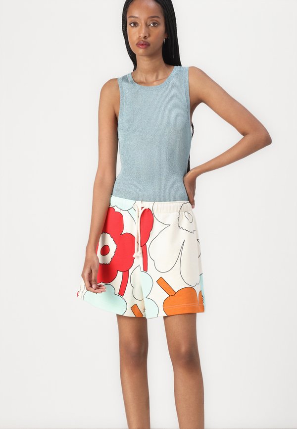 MIKSAUS PIIRTO UNIKKO - Shorts3