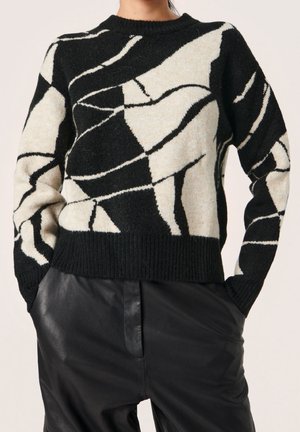 Soaked in Luxury Trui - black