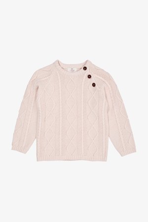 Bleda roza pletena majica z diamanti, okruglim ovratnikom in tremi temnimi gumbi na levem ramu. Teksturovana tkanina in rebrasti manšeti.