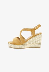 Ausgewählt, tierra camel