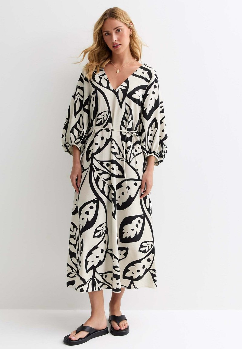 New Look - LEAF V-NECK MIDI - Day dress - off white, Enlarge