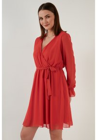 LELA MINI  - Cocktailkleid/festliches Kleid - orange