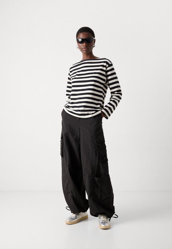 SILKE TEE - Long sleeved top2