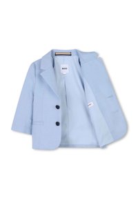 Jasnoniebieski żakiet z fakturowanej tkaniny, z dwoma czarnymi guzikami, klapami i wewnętrzną metką z nazwą marki.