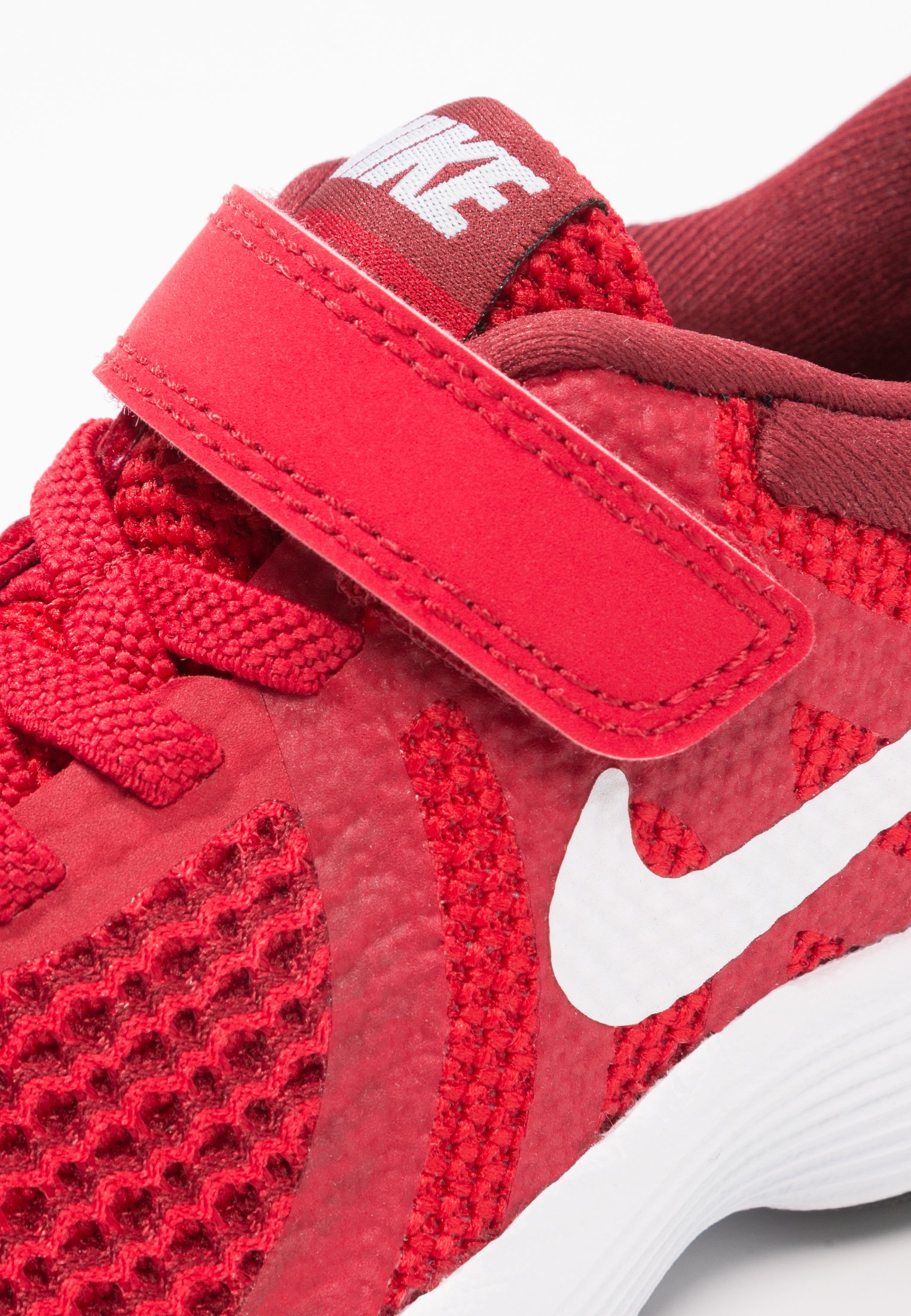 zalando nike revolution 4