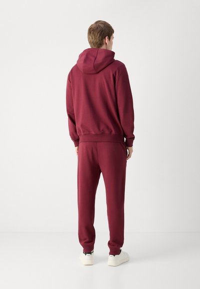 HUGO TRACKSUIT_DAPODAYOTE - Survêtement - dark pink